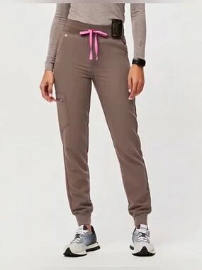 FIGS Smokey Taupe Zamora Joggers Medium Regular (MR)